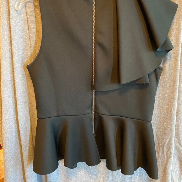 LuLu's Sexy Sleeveless Black Ruffled Peplum Blouse Size XS - Picture 6 of 6
